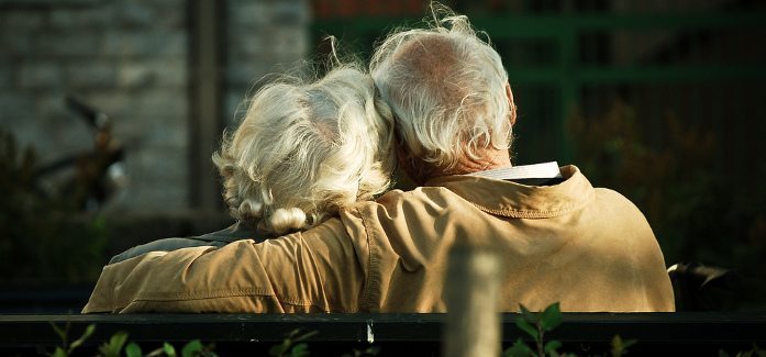 Marriage versus cohabitation for elderly couples